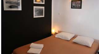 Апартаменты Apartments Antonela Свети-Стефан Апартаменты с 2 спальнями, балконом и видом на море-8